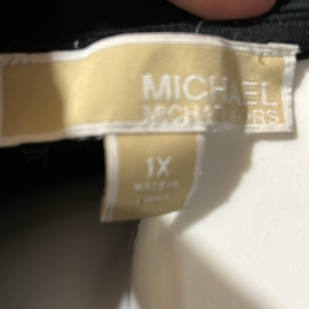 Michael Kors long sleeve with glitzy MK lower left - Picture 3 of 3
